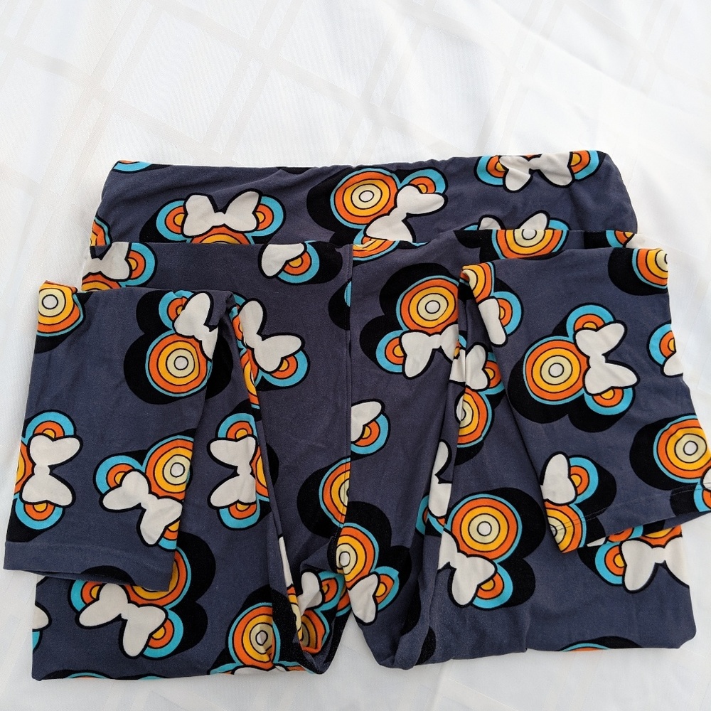 LuLaRoe Disney Leggings - T&C